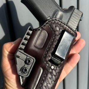 Coldre Velado Moldado Entalhado com Flap para Pistolas